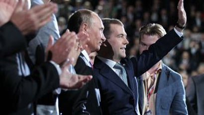 Владимир Путин и Дмитрий Медведев на съезде Единой России 24 сентября. Фото РИА Новости, Екатерина Штукина