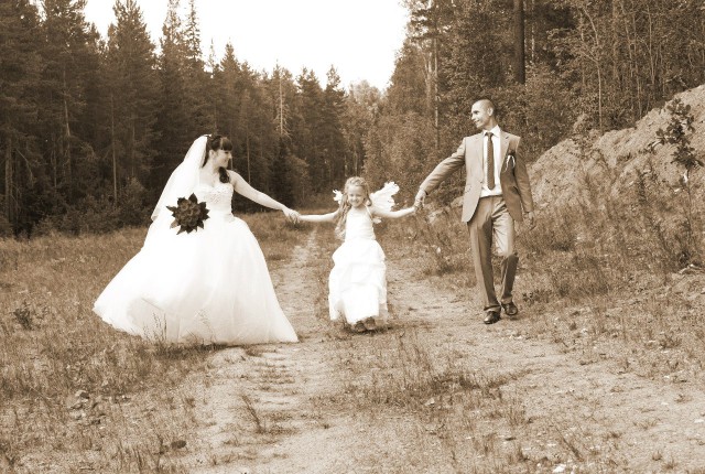 Свадебное фото Ольги и Рината Ахтамовых, принесшее им победу в нашем фотоконкурсе.