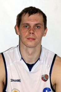 Андрей Иванов (17).