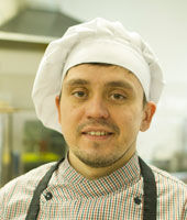 Рустам Хасанов, шеф-повар ресторана «Флинс».